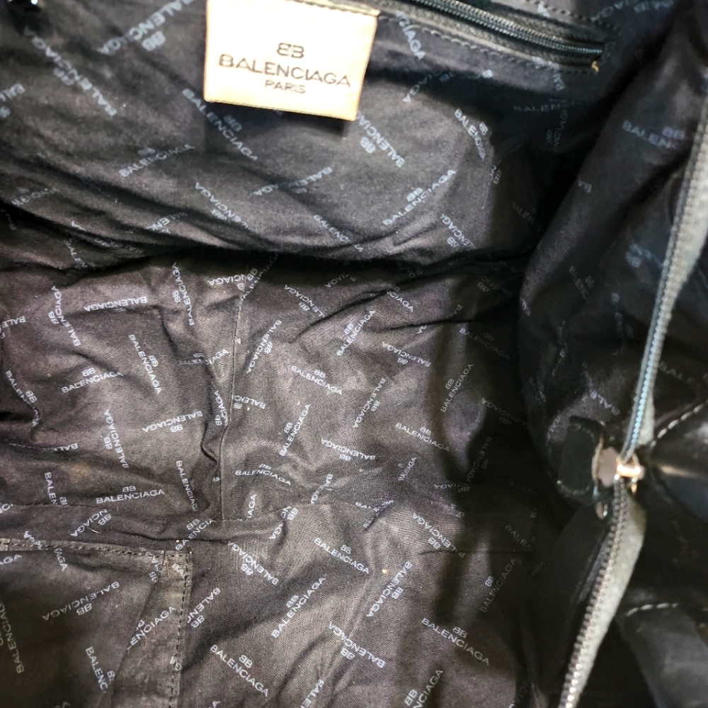 Balenciaga Black Leather Handbag - Picture 10 of 11